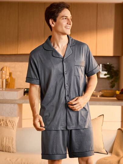 Manfinity Underwear&Sleepwear Basics بدلة بيجاما مكونة من قميص كم قصير وشورت للرجال