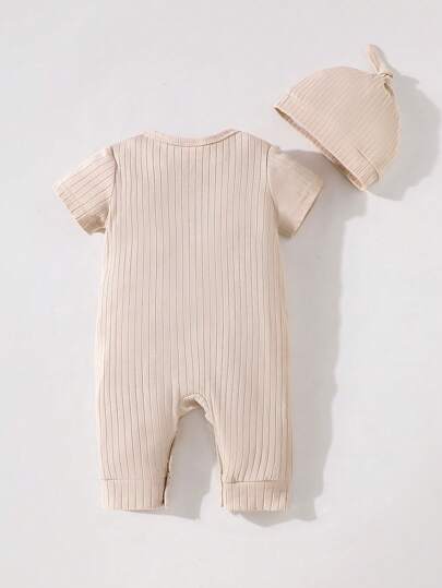 SHEIN Playful Pals مجموعة برمودا واقبعة للأطفال حديثي الولادة الرضع، مريحة، مطبوعة بحروف، أحادية اللون، بأكمام قصيرة، موديل 2025، لمناسبة عيد الحب
