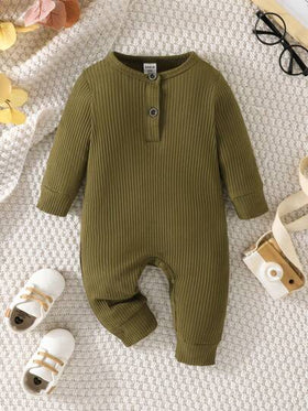 SHEIN Vintaside Kids بذلة أطفال صبيان ربيعية وخريفية مجسمة بلون واحد شبكية 3 قطع