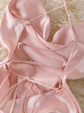 SHEIN فستان نوم ماكسي من الساتان المثقوب والمربوط بالدانتيل مجموعة من قطعتين، فستان نوم للنساء، تفاصيل مريحة وأنيقة للخريف والشتاء