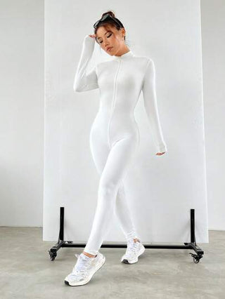 EZwear جمبسوت رياضية أبيض قطعة واحدة مع سحاب أمامي وفتحات لأصابع اليد