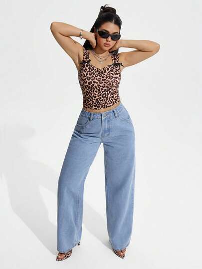 SHEIN PETITE سروال جينز نسائي بقصة ساق واسعة متعدد الاستخدامات بجيوب وطول عادي بلون واحد