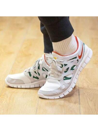 Nike أحذية رياضية رجالي، شبكي منفذ للهواء مناسب للربيع والصيف، أحذية موضة كاجوال مريحة لا تغطي القدم بالكامل، أحذية جري قليلة الوزن بنعل امتصاص للصدمات