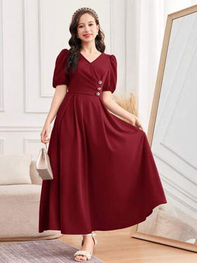 SHEIN فستان طويل أنيق وأنثوي لفتيات المراهقات مناسب للربيع والصيف والأعياد والمناسبات الخاصة كالسنة الجديدة وعيد الحب، مزين بأزرار اللؤلؤ بطراز الفساتين الأميرية، وأناقة العصرية البحرية والكلاسيكية بالألوان الأحمر ، مناسب لمناسبات الزفاف والمواسم الفاخرة