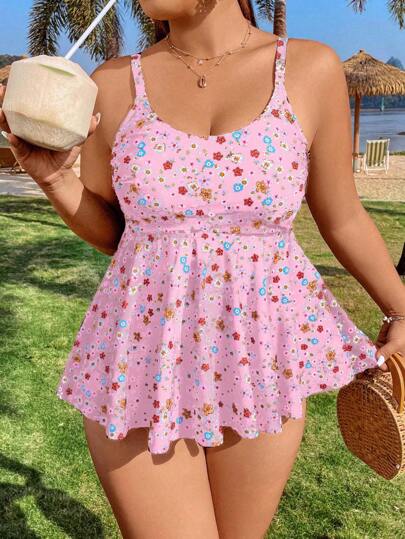 SHEIN Swim Curve بكيني وبدلة السباحة بطقم كبير الحجم مطبوع بنجوم عشوائية