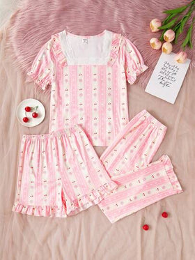 SHEIN 3 قطع مجموعة بيجامات طويلة الأكمام مع شورت كروشيه بطبعة حلوى الكرز ورقعة وياقة مربعة مطرزة