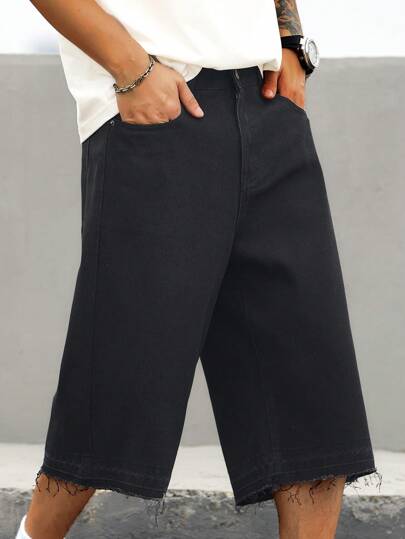 Manfinity Homme شورتات جينز كاجوال بتصميم فضفاض مع جيوب وحافة مميزة مبتورة، طول 5 بوصة للرجال