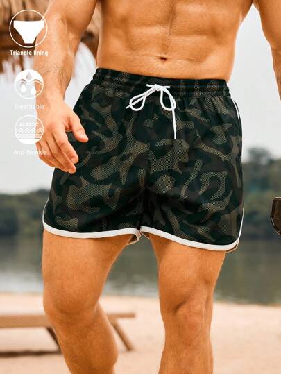 Manfinity Swimmode شورت كاجوال صيفي للرجال مطبوع بنقشة الكاموفلاج