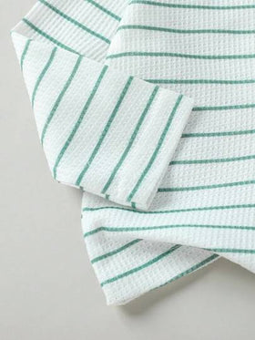 SHEIN Playful Pals مجموعة ملابس طفل ولد مكونة من 2 قطعة، قميص كم طويل مخطط بطراز كلاسيكي وبنطلون بلون مغاير، مناسبة للربيع/الخريف، للارتداء اليومي، للخروجات، الحفلات، العطلات، الحدائق