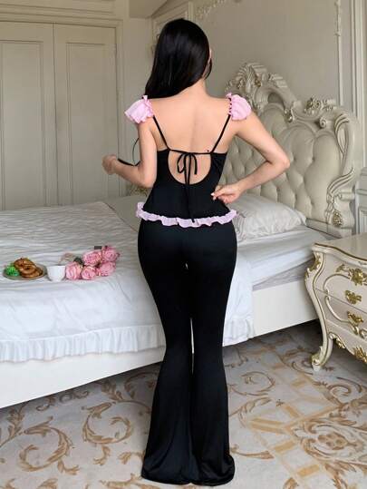 SHEIN طقم بيجاما نسائي أنيق وذو لون متباين، مزين بعقدة الفيونكة والحواف المجعدة