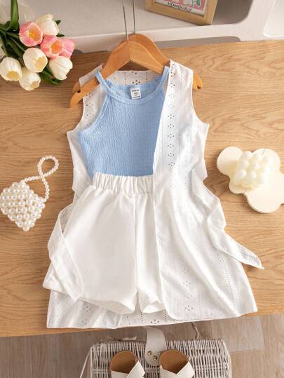 SHEIN Elladie kids 3 قطع / مجموعة للفتاة الصغيرة - ملابس علوية قصيرة بلا أكمام لفصل الصيف ، شورت أبيض مستقيم ، كارديجان رفيع مزخرف بالجاكار مع حزام ، طقم ملابس بسيط مريح وعادي