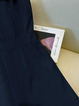 SHEIN Clasi جمبسوت شتاء وصيف أنيقة للنساء، بأزرار معدنية مزخرفة، جيوب، خصر مربوط، ساق مستقيمة