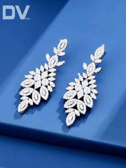 DV JEWELRY حلق قرط من الفضة المطلية بالذهب الأبيض مرصع بأحجار الزركونيا، هدية مجوهرات أنيقة للسيدات، مناسب للمواعدة والزفاف والحفلات والمناسبات مع علبة هدايارمضان