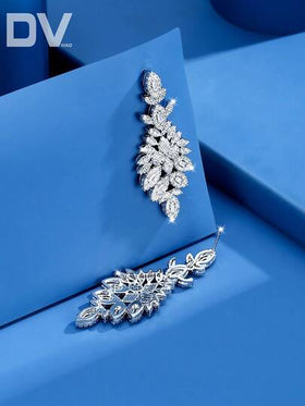DV JEWELRY حلق قرط من الفضة المطلية بالذهب الأبيض مرصع بأحجار الزركونيا، هدية مجوهرات أنيقة للسيدات، مناسب للمواعدة والزفاف والحفلات والمناسبات مع علبة هدايارمضان