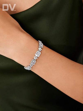 DV JEWELRY 1 سوار للنساء مطلي بذهب أبيض عليه ، مجوهرات أنيقة للمناسبات كالمواعيد والأعراس والأعياد والذكرى السنويةرمضان