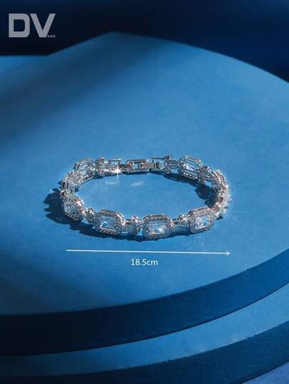 DV JEWELRY 1 سوار للنساء مطلي بذهب أبيض عليه ، مجوهرات أنيقة للمناسبات كالمواعيد والأعراس والأعياد والذكرى السنويةرمضان