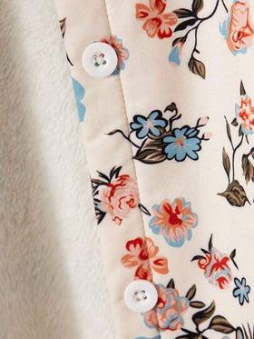 SHEIN Vintaside Kids معطف مبطن للفتاة المراهقة بطبعة زهرية عتيقة بغطاء رأس فرواني، موضة خريف/شتاء