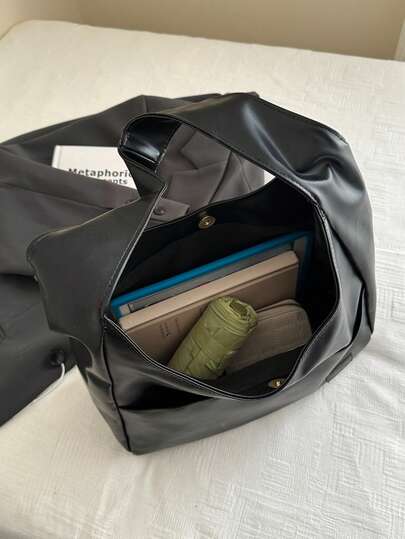 حقيبة سعة كبيرة بتصميم دلو جديد للربيع/الصيف 2025 للنساء، حقيبة كتف حقيبة يد حقيبة حملة مع حزام عريض، حقيبة نسائية من الجلد الصناعي للكلية والعمل والتنقل، تصميم بسيط عصري، باللون الأسود الموحد كبير الحجم
