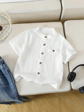 SHEIN Genkimix Kids قميص أطفال رجالي أحادي اللون قصير الأكمام عادي