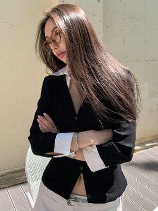 DAZY قميص تيشرت طويل الأكمام ضيق ذو لونين، أزرار أمامية للسيدات عصري