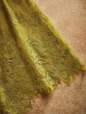 SHEIN فستان نوم ضيق للنساء بحمالات سباغيتي وتطريز وردي