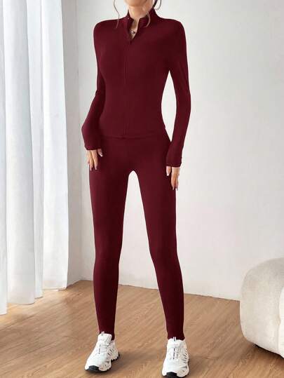 SHEIN EZwear طقم رياضي قطعتين لون أحمر معتق (كردينال) - جاكيت سحاب وتنورة جينز
