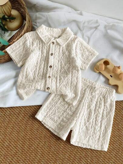 SHEIN Vintaside Kids ملابس أطفال حديثي الولادة إلى عام واحد، بلوزة أكمام قصيرة لون المشمش وطقم شورت، قماش ذو ملمس مناسب لارتداء الأطفال في الصيف، يضيف ملمسًا وجودة إلى الملابس