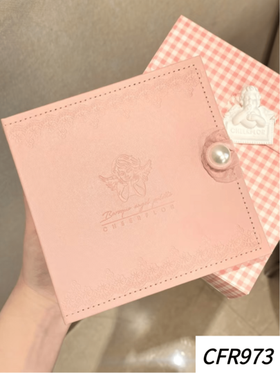 لوحة CHEERFLOR للمكياج المُنقّش بارز، بودرة ظلال العيون المطفأة واللامعة، عالية البياض ، ثابتة لفترة طويلة ، لامعة وناصعة ، خفيفة وناعمة ، بمرآة ، بالإضافة إلى بودرة تبريز الوجه وتحديد الملامح والخدود في لوحة واحدة للمكياج الكامل