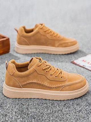 حذاء كاجوال جلدي كلاسيكي للرجال، أحذية براقة عالية الجودة مريحة تناسب الحفلات والتجمعات والرحلات، مع نعل سميك مقاوم للانزلاق، مناسبة للرياضة واللياقة البدنية والموضة الشارعية