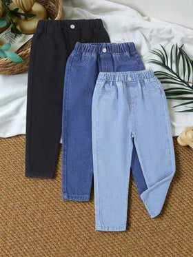 SHEIN Vintaside Kids 3 أزواج جينز للأولاد الصغار، موضة جديدة بقصة ضيقة ذات ساق متناقصة، جينز كاجوال يناسب جميع المناسبات، باللون الأسود والأزرق الغامق والأزرق الفاتح