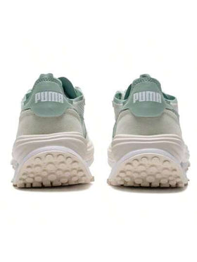 Puma حذاء كاجوال خفيف الوزن V-S2 Goalgetter مخدد للرجال والنساء، 403282-03