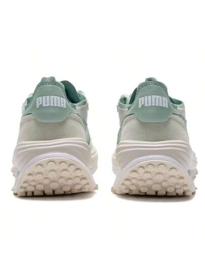 Puma حذاء كاجوال خفيف الوزن V-S2 Goalgetter مخدد للرجال والنساء، 403282-03