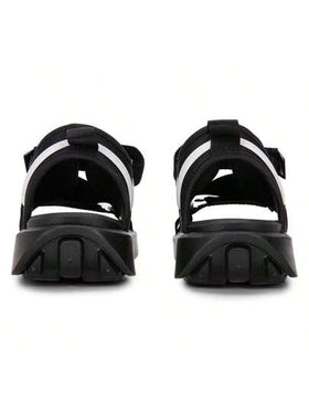 Nike حذاء فِسْتَا الرياضي المنخفض الكعب قابل للتنفس للرجال للأنشطة الخارجية DJ6605-001