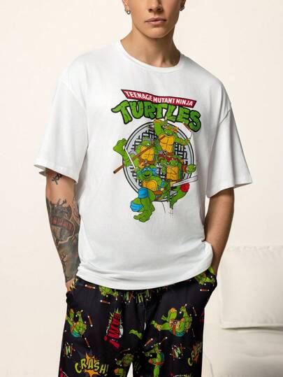 TEENAGE MUTANT NINJA TURTLES | SHEIN طقم ملابس راحة للرجال بتصميم سلحفاة كرتونية، تشمل ملابس علوية كم قصير وبنطال بجيب