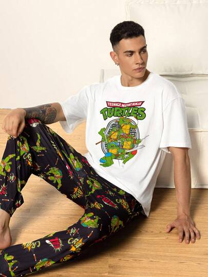 TEENAGE MUTANT NINJA TURTLES | SHEIN طقم ملابس راحة للرجال بتصميم سلحفاة كرتونية، تشمل ملابس علوية كم قصير وبنطال بجيب