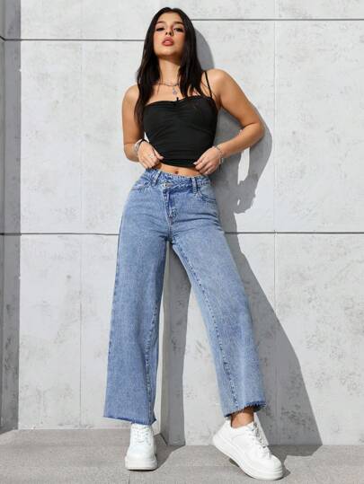 SHEIN PETITE بنطلون جينز نسائي غير رسمي للاستخدام اليومي ذو حافة خام وقدم واسعة
