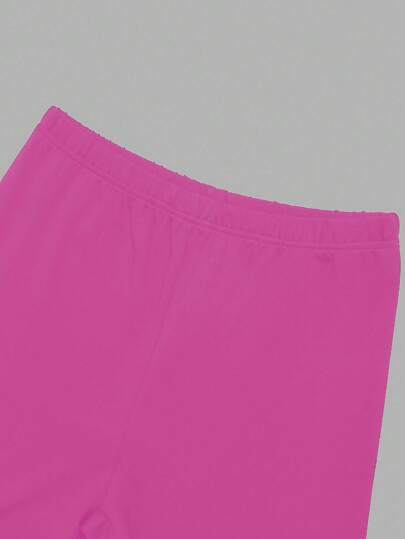 SHEIN Sparklyn طقم رياضي فضفاض 2 قطعة للبنات المراهقات، تيشيرت بياقة مستديرة وشورت متماسك مع طباعة الطيور وألوان متباينة، ملابس صيفية عصرية للشارع