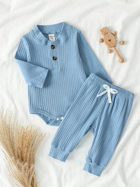 SHEIN Vintaside Kids مجموعة بدلة للأطفال حديثي الولادة من قطعتين، بلوزة كاجوال بياقة عالية وأكمام طويلة وبنطلون بسحاب، مناسبة للربيع والخريف، للارتداء اليومي، للخارج والداخل، متعددة المواسم، مقاس من شهر إلى سنتين، مجموعة بدلة أطفال حديثي الولادة من قطعتين