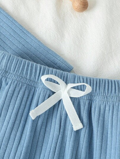 SHEIN Vintaside Kids مجموعة بدلة للأطفال حديثي الولادة من قطعتين، بلوزة كاجوال بياقة عالية وأكمام طويلة وبنطلون بسحاب، مناسبة للربيع والخريف، للارتداء اليومي، للخارج والداخل، متعددة المواسم، مقاس من شهر إلى سنتين، مجموعة بدلة أطفال حديثي الولادة من قطعتين
