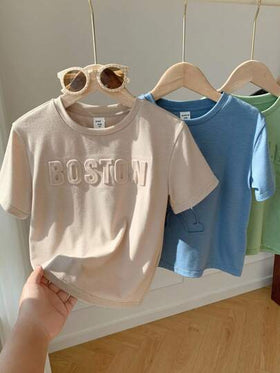SHEIN 4قطع/مجموعة تي شيرت قصير الأكمام للأولاد مريح وعملي للاستخدام اليومي مطبوع عليه حروف بارزة، مناسب للربيع والصيف والخريف والشتاء، للارتداء اليومي والرياضي والخارجي والمدرسي والأعياد والتصوير الفوتوغرافي وبداية العام الدراسي