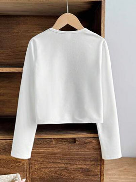 SHEIN Serisse Kids جاكيت قصيرة ذات أكمام ثلاثة أرباع للفتاة الصغيرة بياقة دائرية مفتوحة من الأمام مع طيات، لونها أحادي، متعددة الاستخدامات والملائمة لارتداء اليومي، للعودة إلى المدرسة