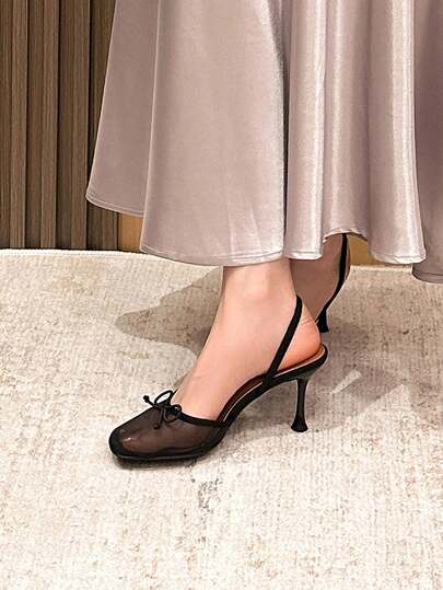 Xin Jing Shoes أحذية كاجوال للنساء في فصل الخريف/الشتاء، ذات تصميم أنيق وجذاب، بفتحات مزينة بالراين ستون، بكعب متوسط، مناسبة للحفلات