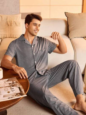 Manfinity Underwear&Sleepwear Basics بيجامة رجالية مكونة من ملابس علوية أكمام قصيرة أزرار أمامية وبنطلون طويل ، ذو لون أحادي