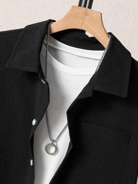 SHEIN طقم قميص وشورت أحادي اللون بأكمام قصيرة للأولاد المراهقين، طقم كاجوال 2 قطعة