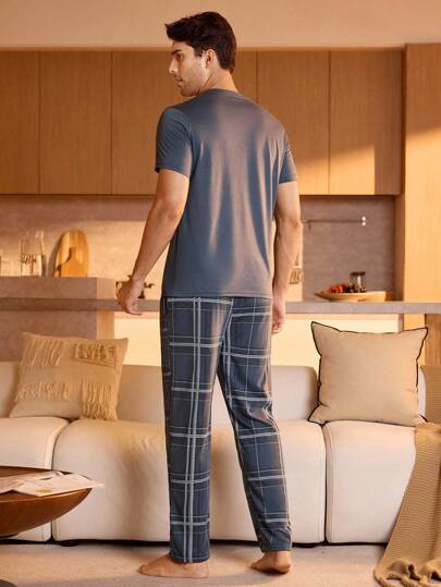 Manfinity Underwear&Sleepwear Basics طقم بيجامة / طقم بيجامة بطباعة المربعات للرجال
