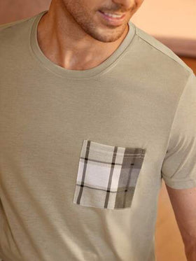 Manfinity Underwear&Sleepwear Basics بدلة منزلية للرجال بأزرار مربعة وطبعة مطبوعة مع جيوب