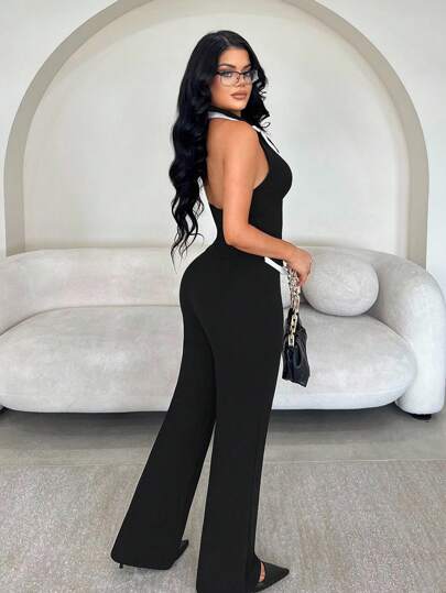 SHEIN SXY بدلة نسائية أنيقة عالية الجودة من قطعتين، سترة بلا أكمام مع حزام معدني باللونين الأسود والأبيض بطراز النقود القديمة + بنطلون مستقيم فائق الطول، مناسبة للارتداء اليومي والمناسبات الرسمية والخروجات والحفلات؛ بدلة بنطلون من قطعتين باللونين الأسود و