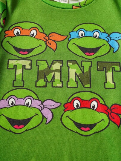 TEENAGE MUTANT NINJA TURTLES | SHEIN طقم بيجامة لفتى صغير يتكون من تي شيرت كاجوال بأكمام قصيرة مزخرف برسمة سلحفاة كرتونية وبنطال كامو