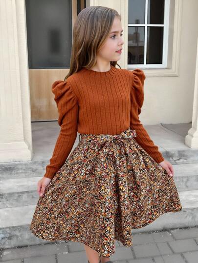 SHEIN فستان بوهيمي كروشيه باللون البني ذو رقبة دائرية، أكمام طويلة، رقعات، طباعة زهور متناثرة، مناسب للخريف والشتاء، فستان شتوي لعطلات