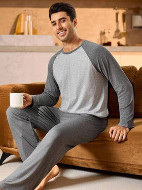 Manfinity Underwear&Sleepwear Basics مجموعة بيجامة رجالية من قطعتين (ملابس علوية وبنطلون) بتصميم لوحة ألوان متباينة، أكمام طويلة، ملابس منزلية أساسية للنوم والراحة في فصلي الخريف والشتاء